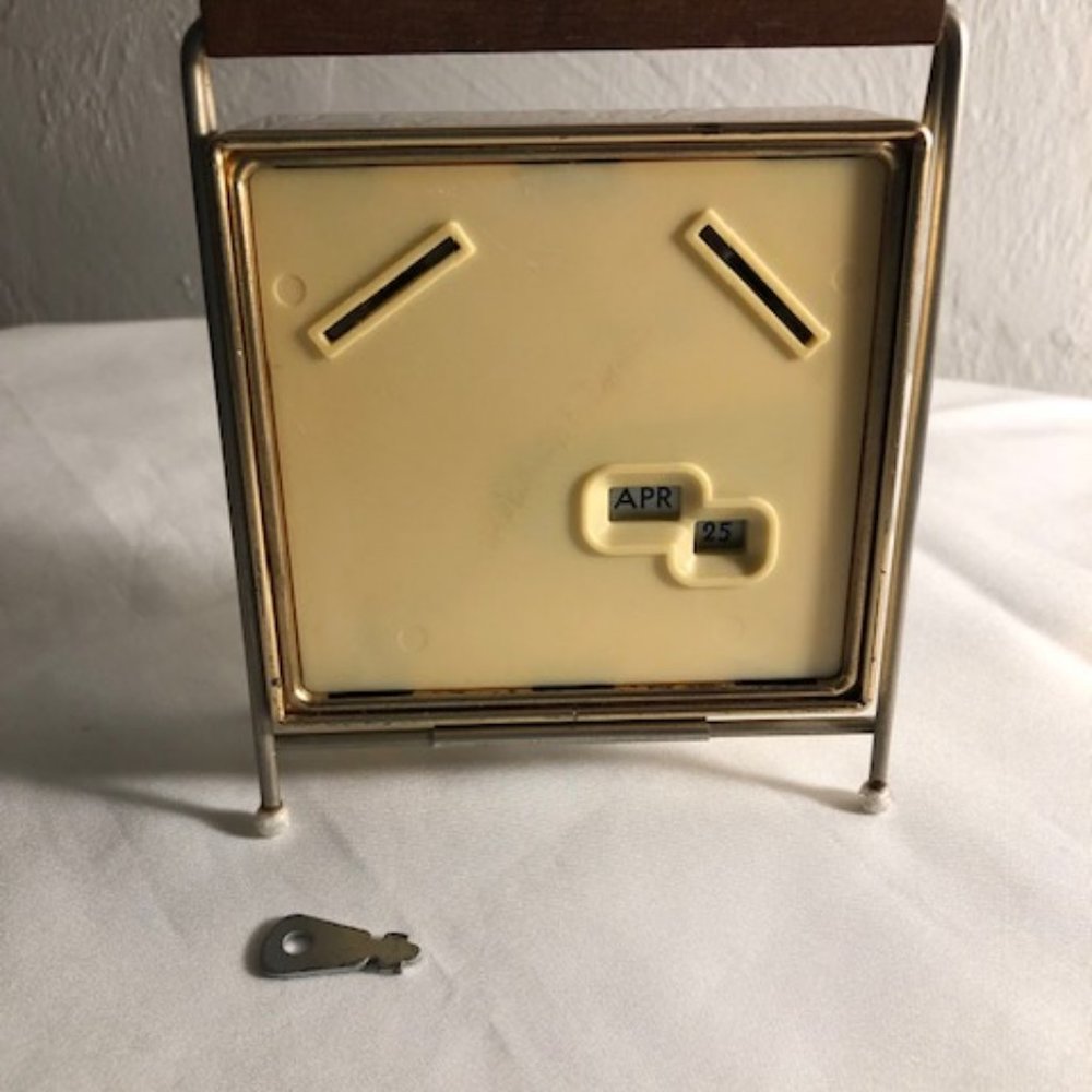 Calendar Bank, Vintage